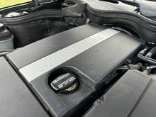 Load image into Gallery viewer, 2005 Mercedes Benz c230
