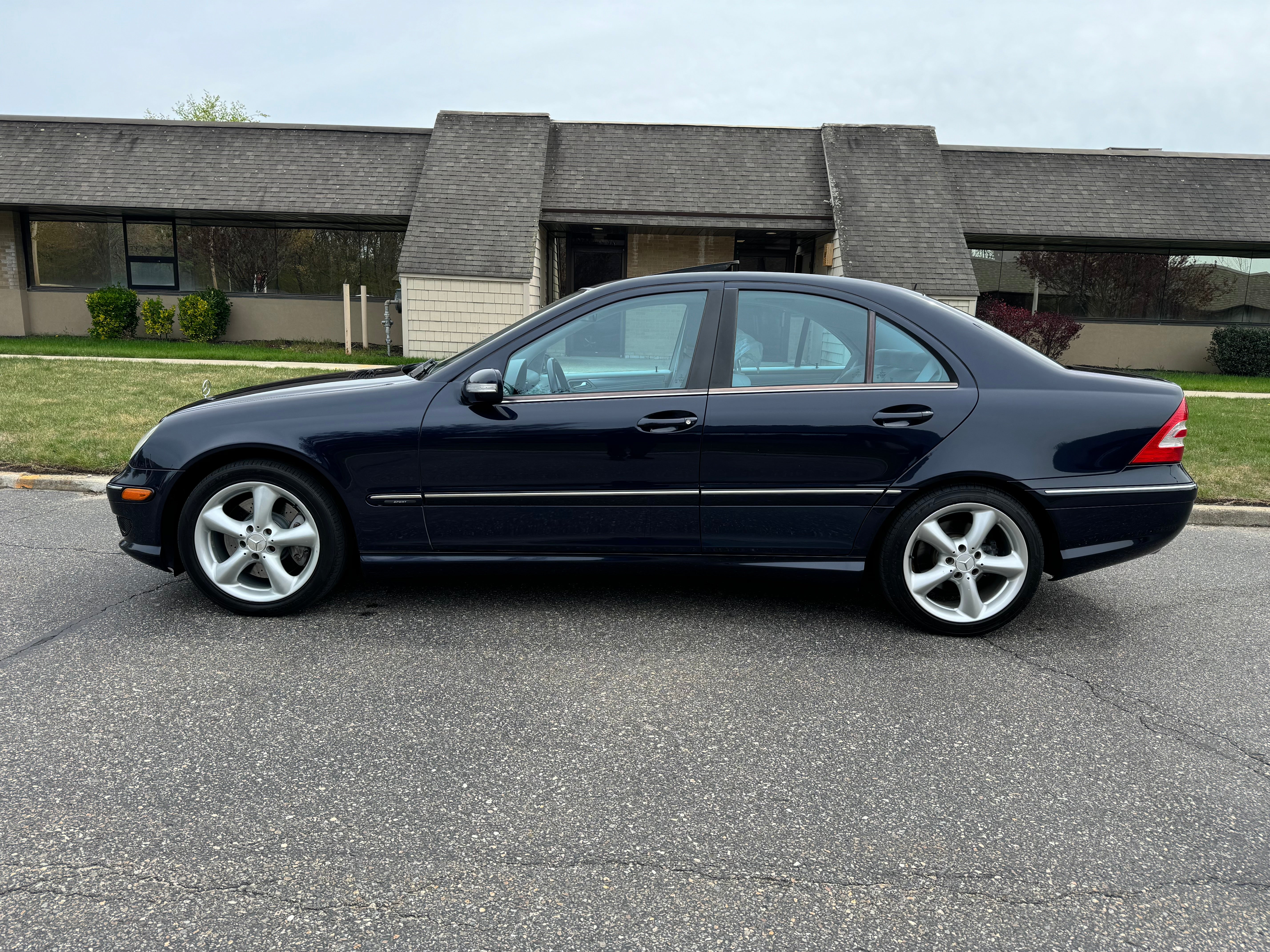 2005 Mercedes Benz c230
