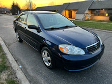 Load image into Gallery viewer, 2007 Toyota Corolla
