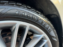 Load image into Gallery viewer, 2016 Ford Fusion AWD
